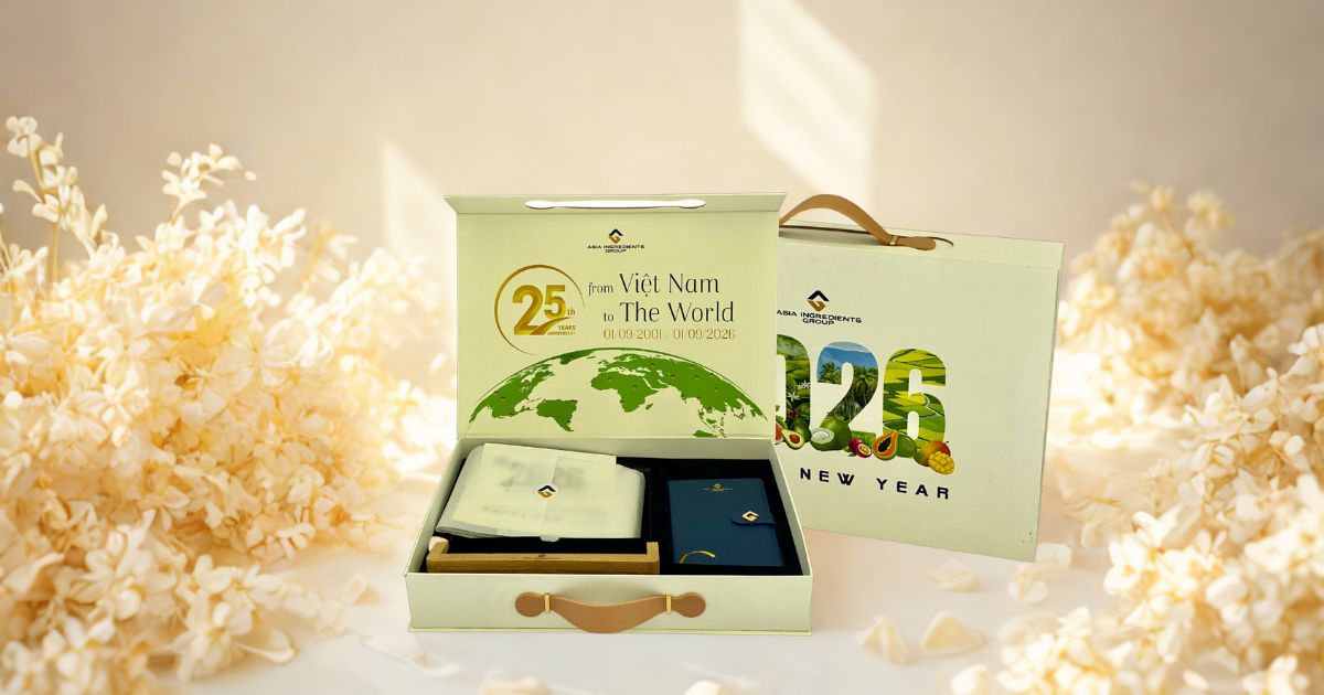 Bàn giao 5.000 bộ quà tặng kỷ niệm 25 năm Asia Ingredients Group (AIG)